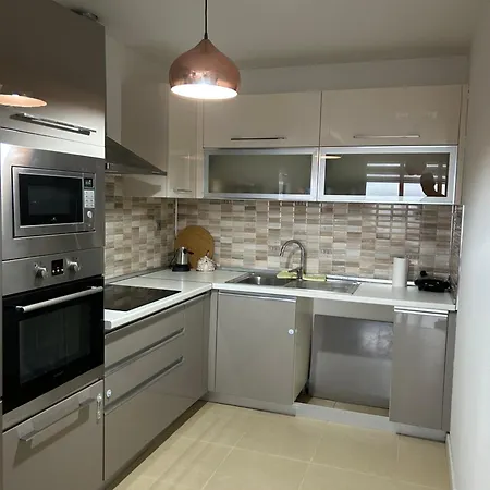 Apartment Sky Smart Twin 29th & 30th Included Skopje