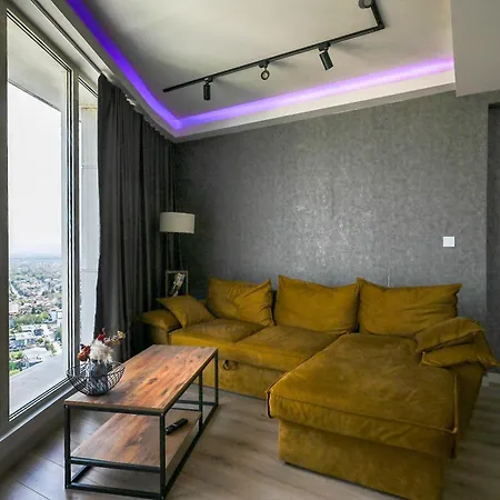Apartment Sky Smart Twin 29th & 30th Included