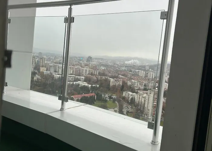 Apartment Sky Smart Twin 29th & 30th Included *