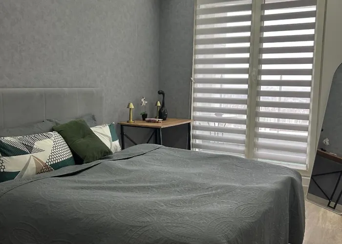 Sky Smart Twin 29th & 30th Included Apartment *